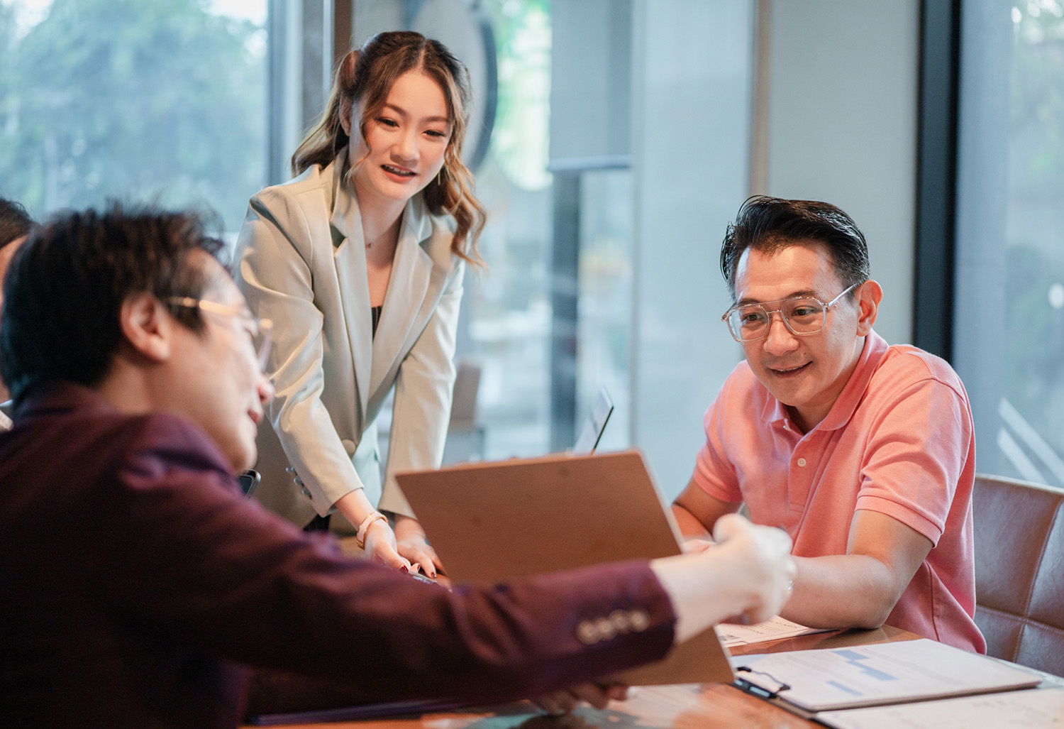 ที่ปรึกษา BUBULAALAA ประชุมวางแผนทัวร์โรงงานจีนและเจรจาซัพพลายเออร์แบบ Premium Business Tour