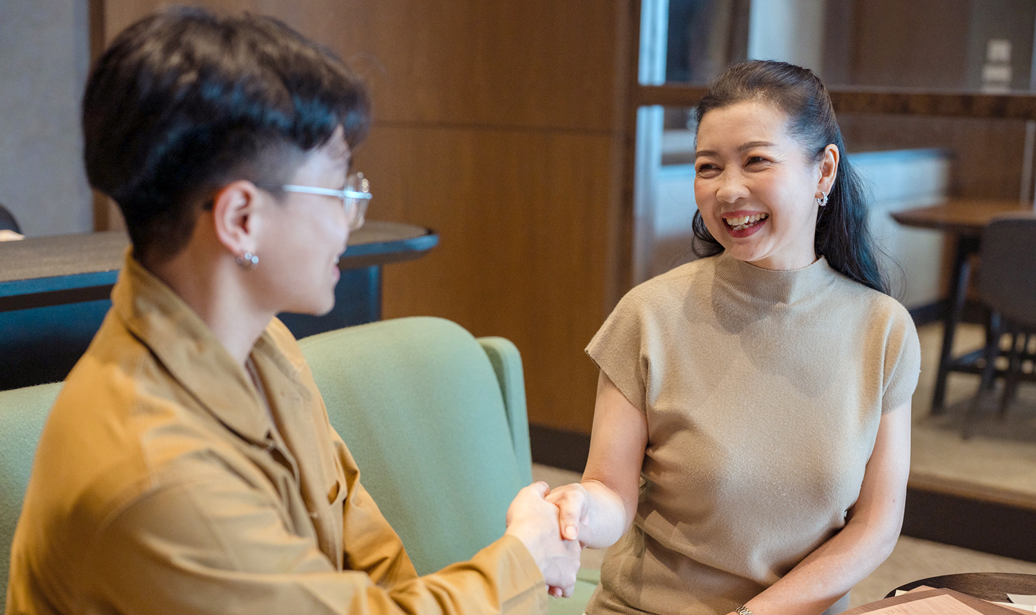 การพูดคุยวางแผนการนำเข้าสินค้ากับ freight forwarder ก่อนตัดสินใจขนส่ง