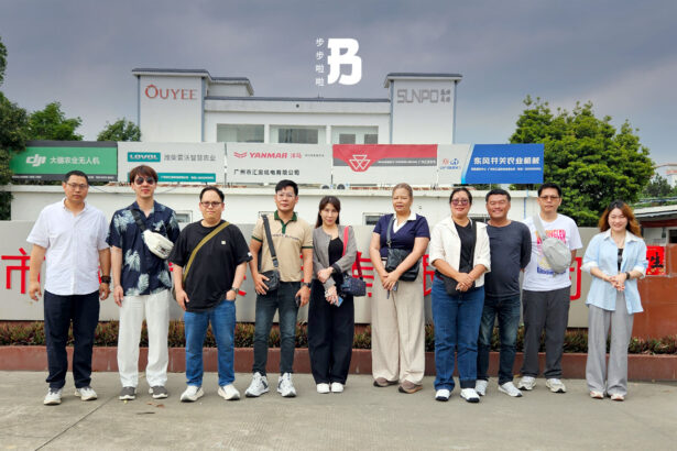 กลุ่มผู้ประกอบการไทยร่วมทริปดูงานจีนกับ BUBULAALAA เพื่อจัดหาวัตถุดิบจีนและพบโรงงานจีนโดยตรง