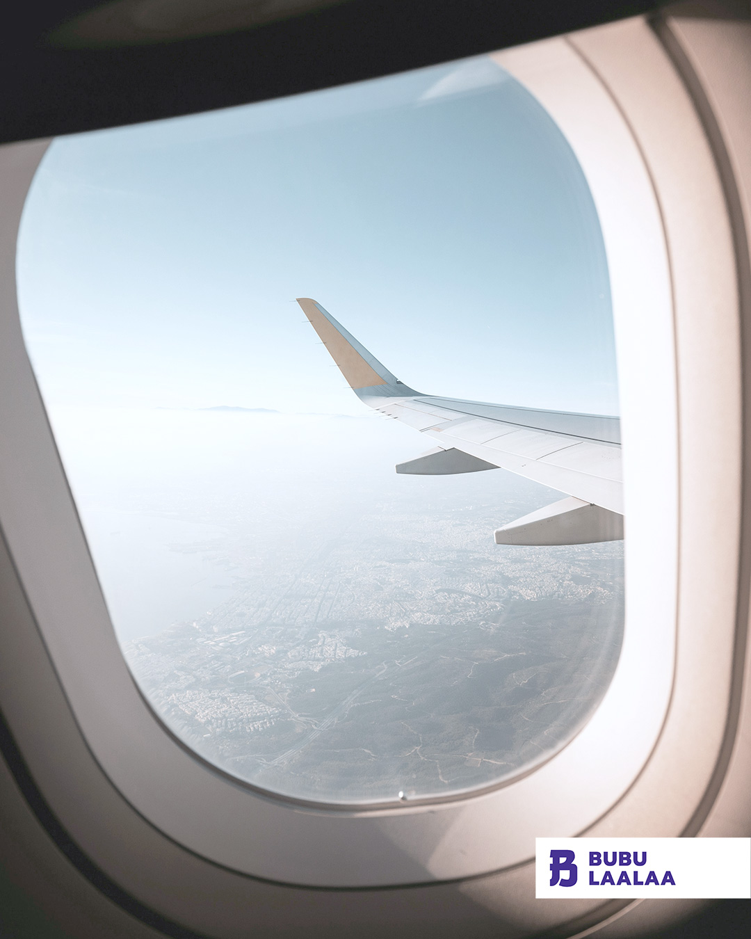 ภาพมุมมองจากเครื่องบินระหว่างเดินทางไปดีลธุรกิจและเยี่ยมชมโรงงานจีน